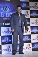Salman Khan at the Launch of Bigg Boss 6 in Mumbai on 16th Sept 2012 (83).JPG